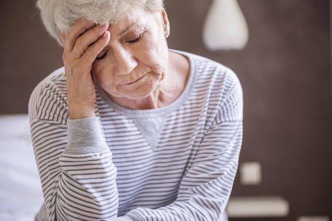 8 повседневных привычек, которые серьёзно повышают риск деменции