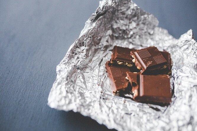 Почему нас так тянет на шоколад в «эти дни»?