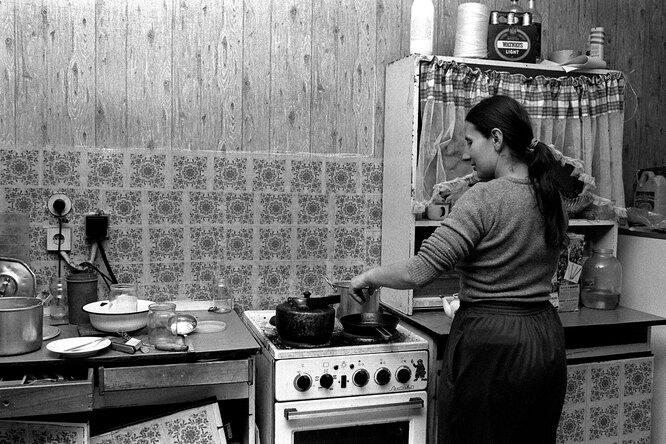 Толкушка для пюре, ручной миксер, пельменница и другие предметы для кухни в СССР