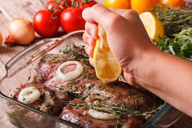 7 быстрых и недорогих рецептов маринада для шашлыка